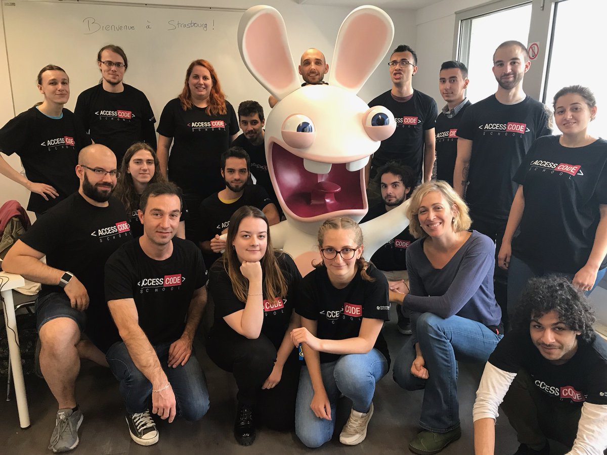 Access Code School tweet media