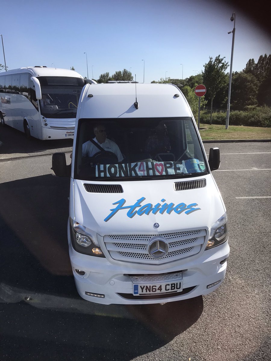 HainesLtd's tweet photo. #honkforhope #honkforhopeuk  #capitalfm #piersmorgan #heartfm #LBC #supportthecoachindustry  don’t go to London as we are nearly 500 coaches https://t.co/Ug2Sdn9TtH