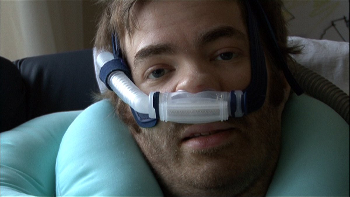 GHFilm's tweet photo. #GHFClassics Week 6: I Am Breathing @breathingfilm
Sunday 26 July 7pm BST
Thrilled to re-screen this intimate, powerful film about a normal-but-remarkable man and wife's handling of his fatal disease: #MotorNeuroneDisease
https://t.co/3swnJhwXVv
A MUST-SEE - please join us! https://t.co/Bvdc0er2jG