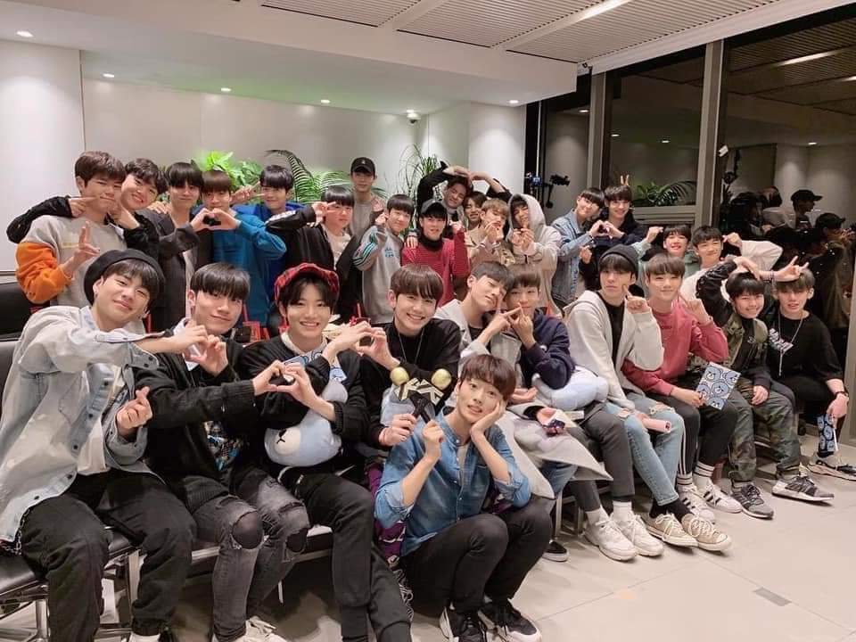 Treasure was formed through a survival show called YG TREASURE BOX or YGTB with 28 trainees in total.All 28 trainees are talented tbh.