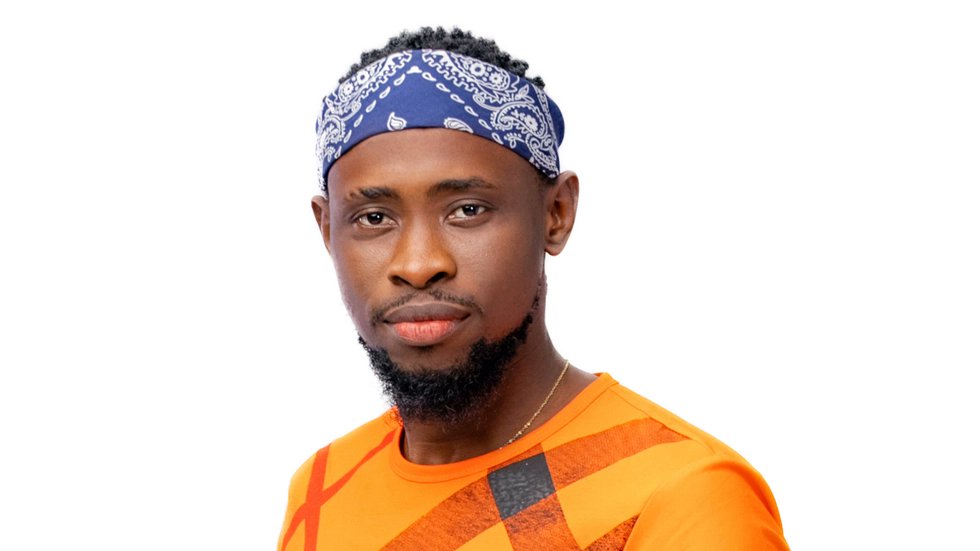 Njoku_Udoka1's tweet photo. day one homie! we hustled the part, walked the streets of Zamfara seeking adverts 4 our magazine #FreshMagazine. Now homie is in the #BigBrotherNaijaLockdown house. Get ur votes in & make him go d mile... We Have Come Home!!! THESPIAN bond @trikytee #BBnaija #BigBrothernaija2020 https://t.co/GMzC6UxoRf