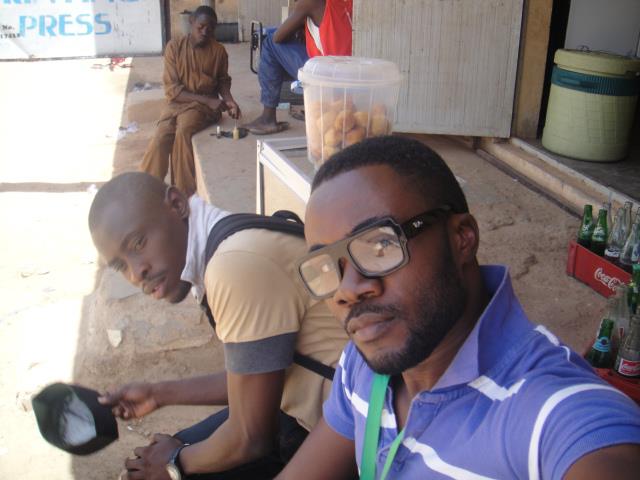 Njoku_Udoka1's tweet photo. day one homie! we hustled the part, walked the streets of Zamfara seeking adverts 4 our magazine #FreshMagazine. Now homie is in the #BigBrotherNaijaLockdown house. Get ur votes in & make him go d mile... We Have Come Home!!! THESPIAN bond @trikytee #BBnaija #BigBrothernaija2020 https://t.co/GMzC6UxoRf