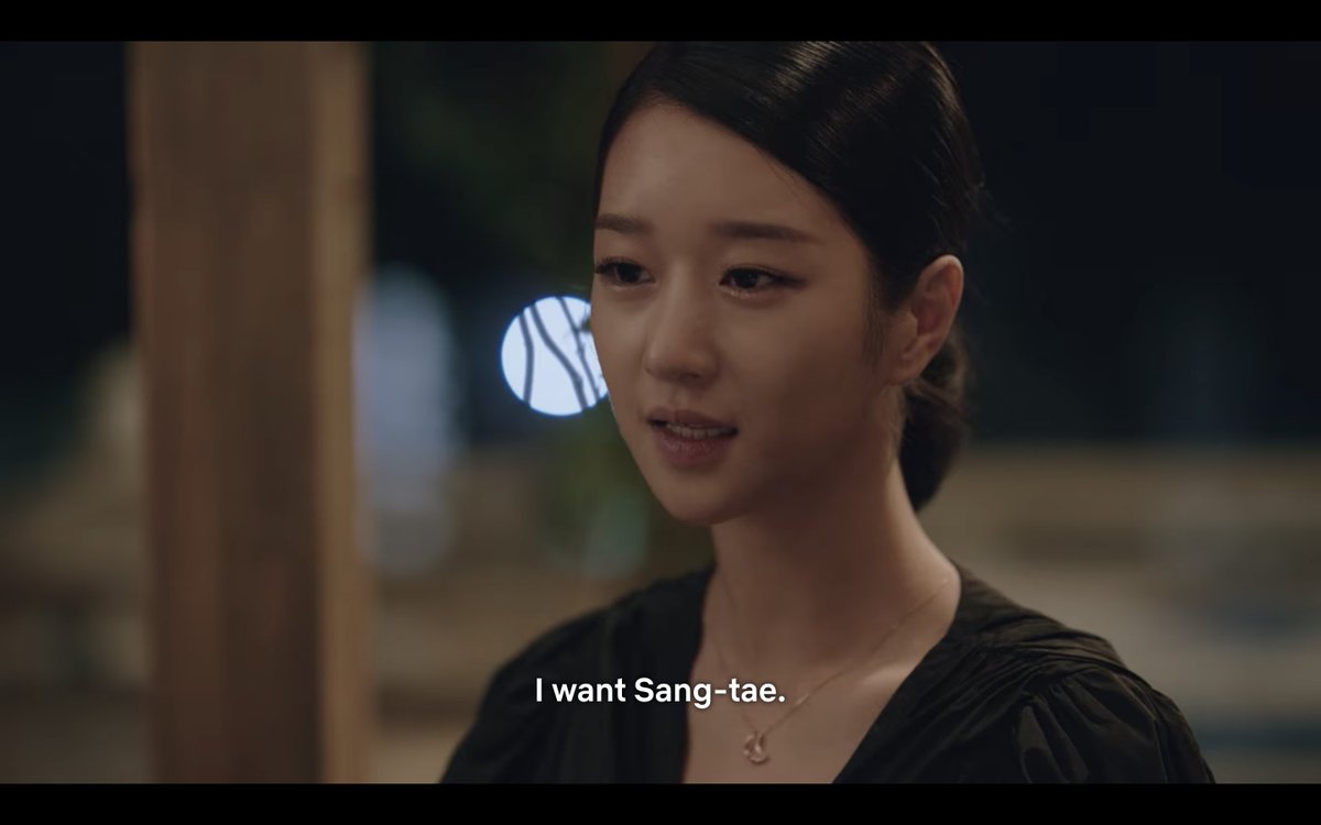 Kang-tae is often out of the house. It is Sang-tae whom Moon-young spends most of her days with. She really misses her best friend :(( #ItsOkaytoNotBeOkay #PsychoButItsOkay