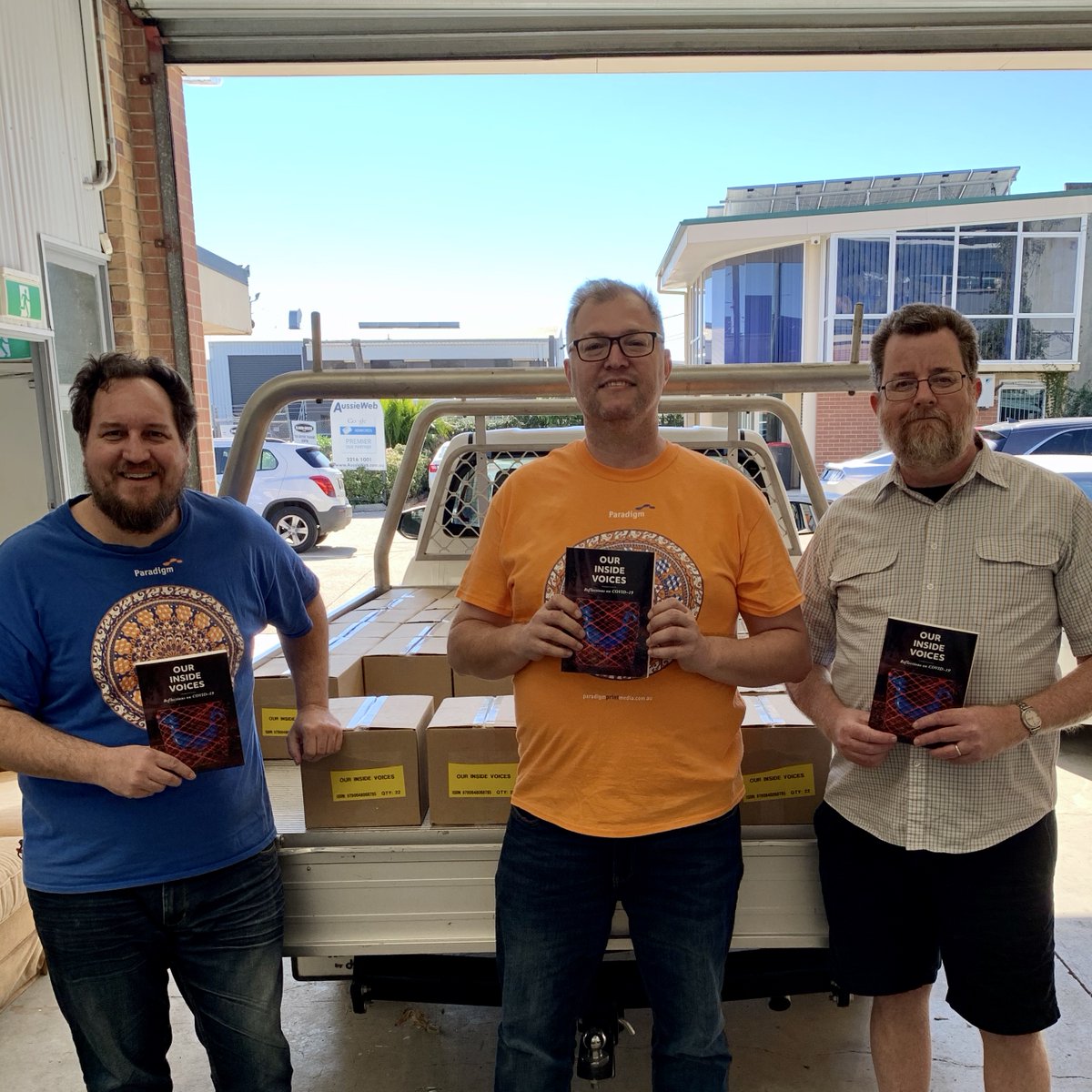 paradigmprint's tweet photo. Our first co-publishing venture #ourinsidevoices with Mathew and the team at @andalsobooks is off to a cracking pace, the books are already in shops and i'm still writing this!
#reflectionsoncovid19 #andalsobooks #paradigmprintmedia #paradigmprint #brisbane #queensland #pandemic https://t.co/8mtwGqtMG3