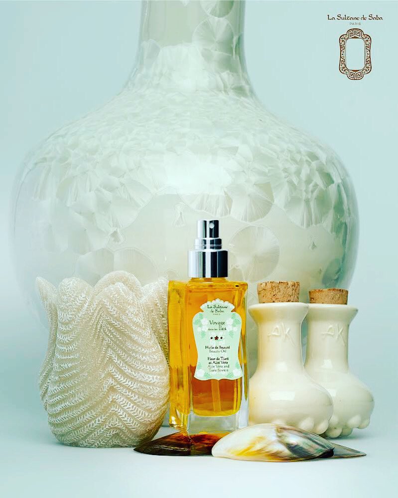 LaSultaneSpain's tweet photo. Fórmula exclusiva con potentes aceites #bio y 100% #vegetal...
Convierte el arte del #masaje en un #delicioso ritual de evasión y viaje...
#lasultanedesaba #beautyoil #expert #spa #spaexpert #karite #dryskin #sultanedesaba #sheabutter #vitaminas #cuerpo #cara #cabello #manos https://t.co/xzMW6HFznR
