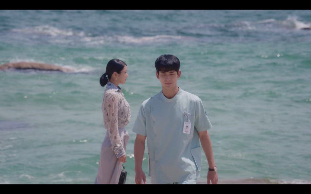 Given the development of their relationship, if she shouted "I love you”, Kang-tae would have stayed.But she didn't. Twice, she let him walk away. #ItsOkayToNotBeOkay #ItsOkayToNotBeOkayEp10 #PsychoButItsOkayWHEW :( sad