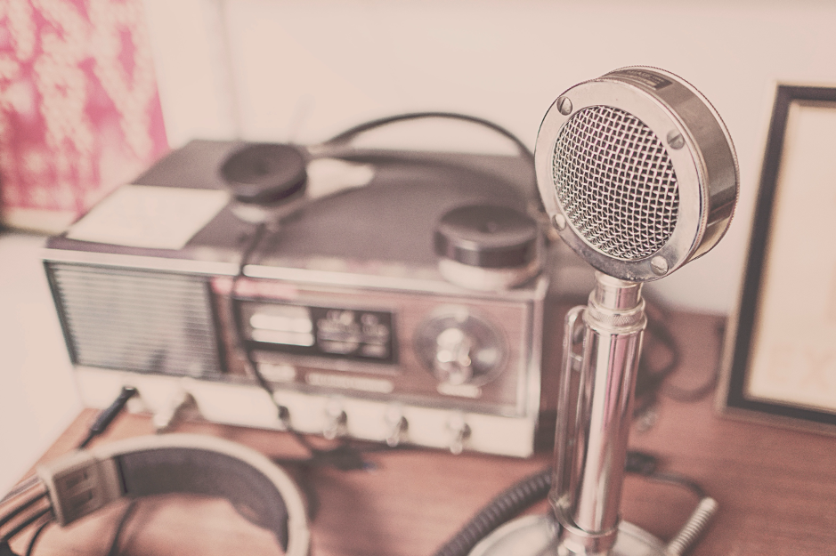 DurigonMonica's tweet photo. What is your internal radio station transmitting?

Read the full article: Keeping it cool. Easy daily rituals for a happier mind
▸ https://t.co/TaCM2h16LZ

#meantalwellbeing #healthyroutines #habits #lockdown https://t.co/bHxNb46MCk