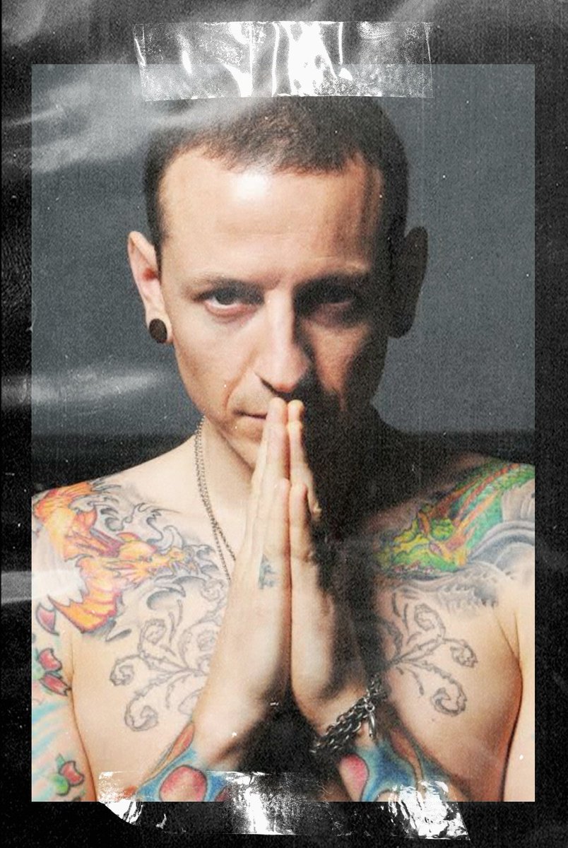 B_sideMix's tweet photo. Been 3 years since we went numb. #OnThisDay #RIPChester 🙌🏽 https://t.co/HD2MLcyoJq
