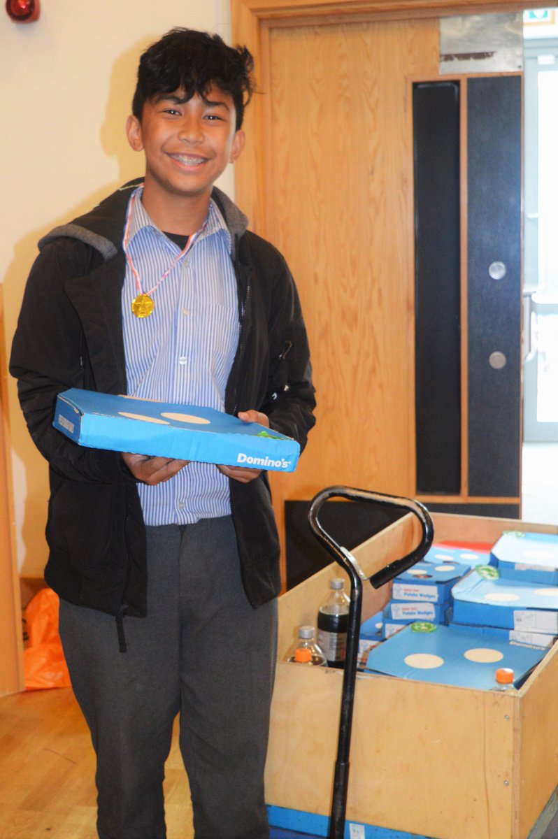 ArkBDA's tweet photo. The students in our #communityclassrooms loved celebrating the end of the year with pizza, thanks to Darren who chose to spend his @JPFoundation award money on a party for the group with whom he'd spent the last four months. He was nominated for his kindness and positivity. https://t.co/jUJjX1IRL0
