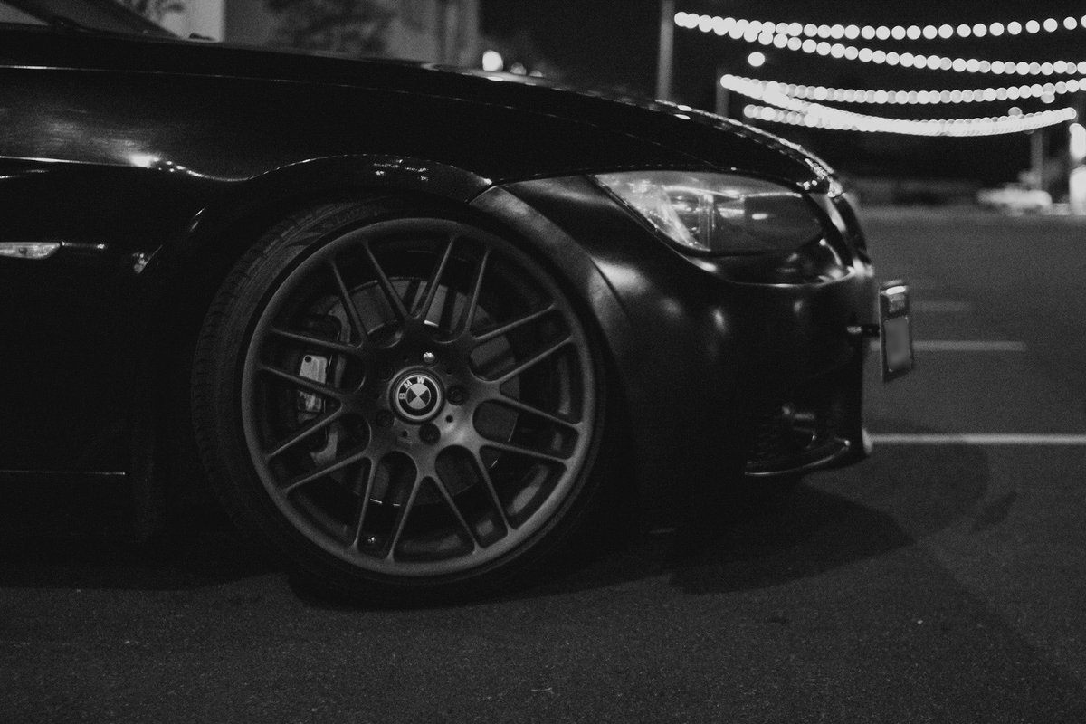 reaperduction's tweet photo. bmw b&amp;w series https://t.co/wnHnwnqQf2