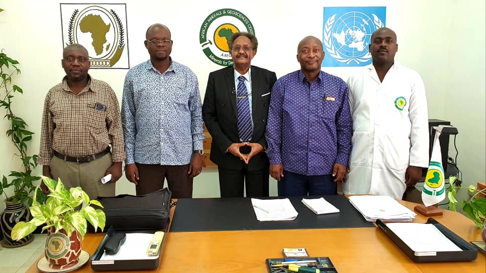 AMGC31543769's tweet photo. An official visit by the Geological Survey of Tanzania (GST) Chief Executive Officer (CEO) Dr. Mussa Daniel Budeba  accompanied by  Mr. Maruvuko Msechu , Acting Director of Geological Services Directorate and Manager of applied Geology. https://t.co/cbSgGCcNEH