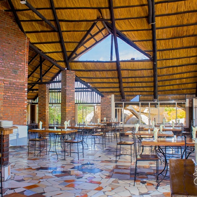 TheSMResort's tweet photo. “Beauty perishes in life, but is immortal in art” - Leonardo da Vinci

Stephen Margolis Resort Restaurant! 👌

#stephenmargolisresort #african #dontcanceltripspostpone #covid_19 #blacklivesmatter #tourafrica #tourism #tourismstrong #africanchild #africa #zimbo #zimbabwe #zim https://t.co/0ErbzLcYOb