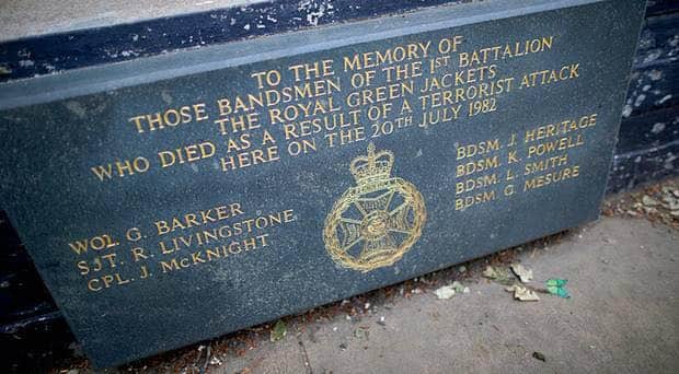 SalamancaBand's tweet photo. 1. Today, we remember those who lost their lives as a result of the terrorist attack targeting The Band of The 1st Battalion, The Royal Green Jackets on Regents Park Bandstand, 20th July 1982. We will remember them
@6RIFLES_CO @RSM6RIFLES @ArmySWcomd @RiflesRegiment https://t.co/28HI0W0uiO