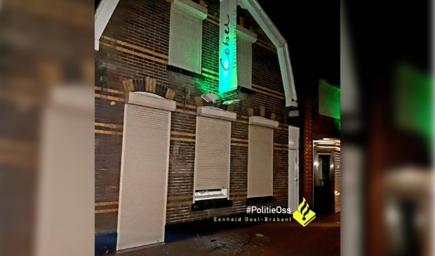 Ravage na inbraak bij Juwelier Cober; schade is enorm -..