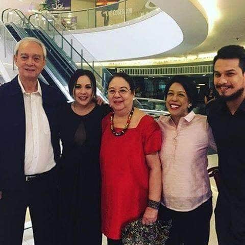 LicudanRhegyna's tweet photo. Queen Claudine Family 

#ClaudineBlessedAt41 https://t.co/5Icg1Ap6rX