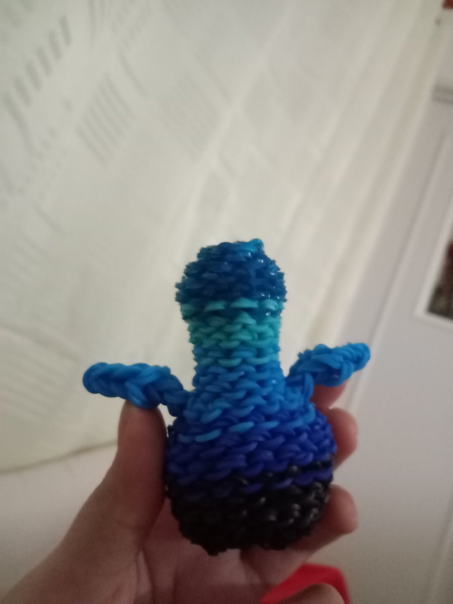 Xidel6's tweet photo. Lookie this crazy pengy🐧🐧 https://t.co/Xmt2zsDRAb