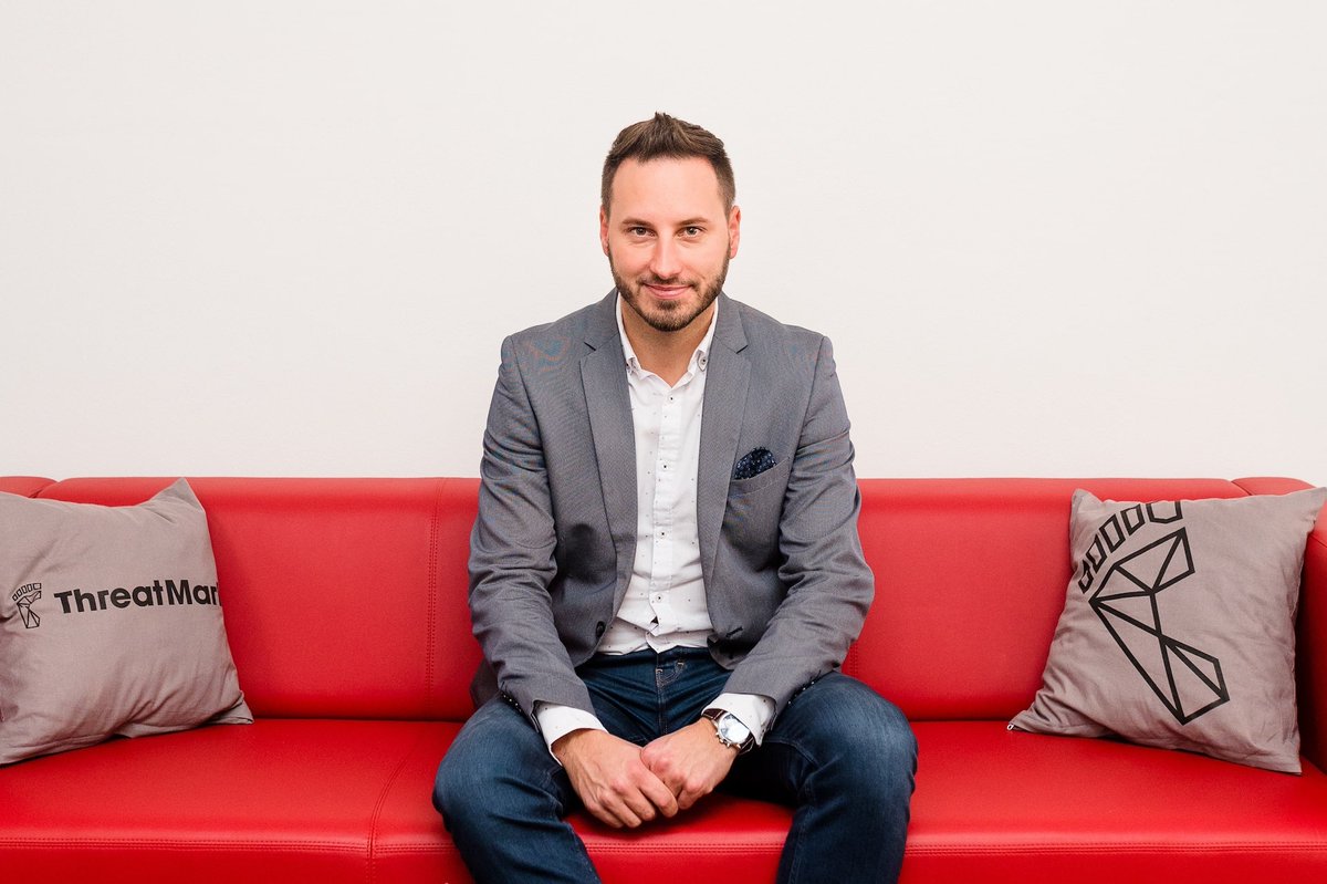 Zkoumáním chování uživatelů děláme internet bezpečnějším, říká Michal Tresner. Jeho <a href="/ThreatMark/">ThreatMark</a> chrání účty milionů lidí: czechcrunch.cz/2020/07/zkouma…