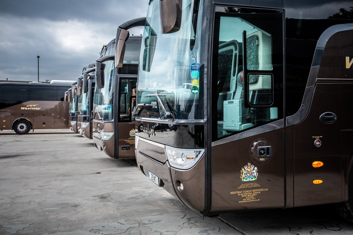 WestwayCoaches's tweet photo. With almost 40 years of experience, we're ready and excited for what the future holds.

#WestwayCoaches #PractiseMakesPerfect #Experience #Wisdom #Coach #BusAndCoach #VanHool #Volvo #Plaxton #Jonckheere #OneFromTheAlbum #PremiumServices #LuxuryTravel #Travel #Transport #Tour https://t.co/86JJMLRFJ5