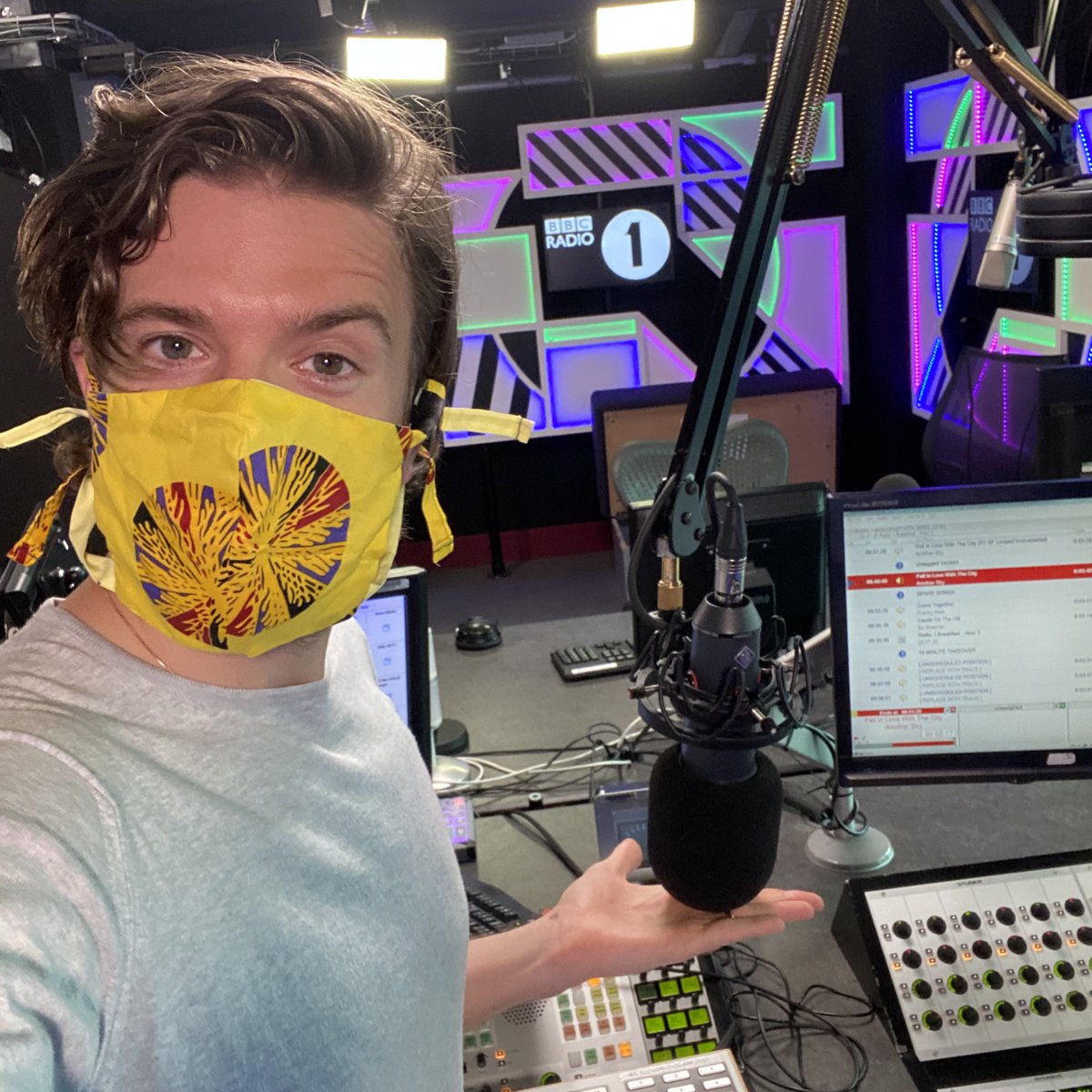 Greg James tweet media