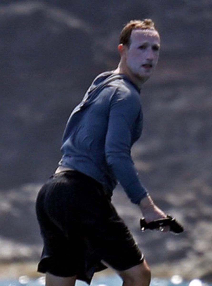 JuiceTerry9's tweet image. “Yer wanna see the state of Jeff Bez”