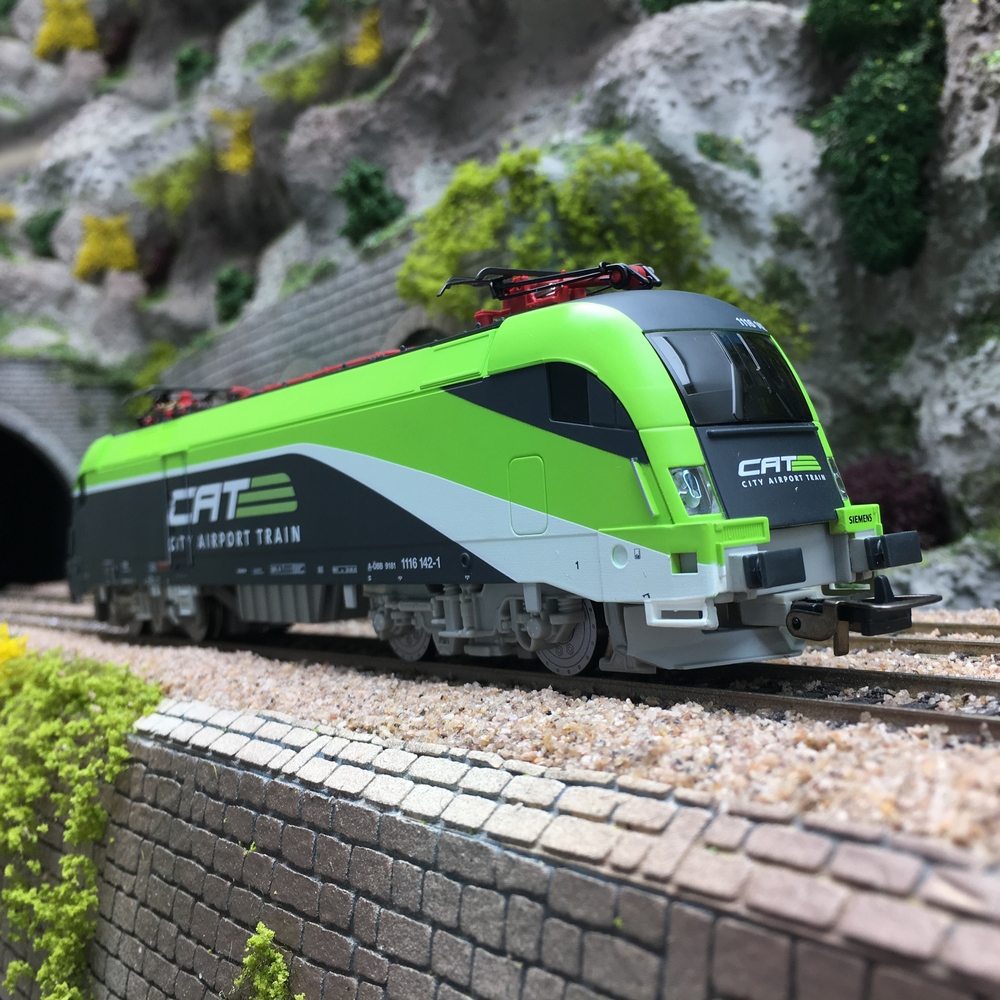 latelierdutrain's tweet photo. Voilà l'été, voilà l'été 🎵🎶☀️
Et voilà les... Nouveautés ✌️😁
Du Z au G en passant par le N et le HO... Tout est disponibles Sur notre site ou directement au Magasin.
A noter que les Autorails CGC Novateur Modèles sont eux aussi disponibles 😁😁😁 https://t.co/BV5hKJZiX7
