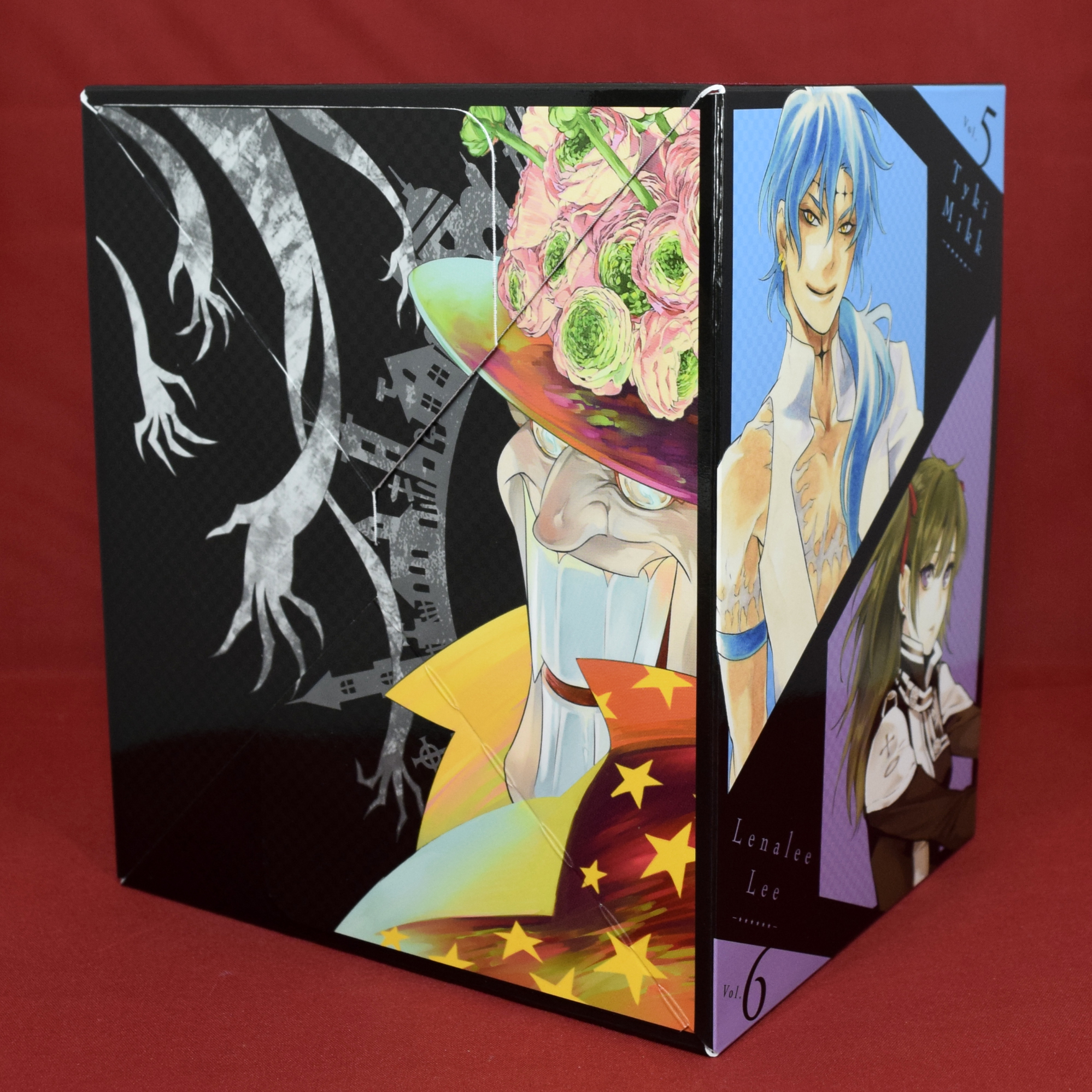 卓馬 妖精の団結 No 7 Rt Jump Remix 同じくsjr D Gray Man 5 8巻収納boxです まだ未公開の7巻8巻の表紙キャラクターが見える面はナイショということで T Co Hnqoir6osh Twitter