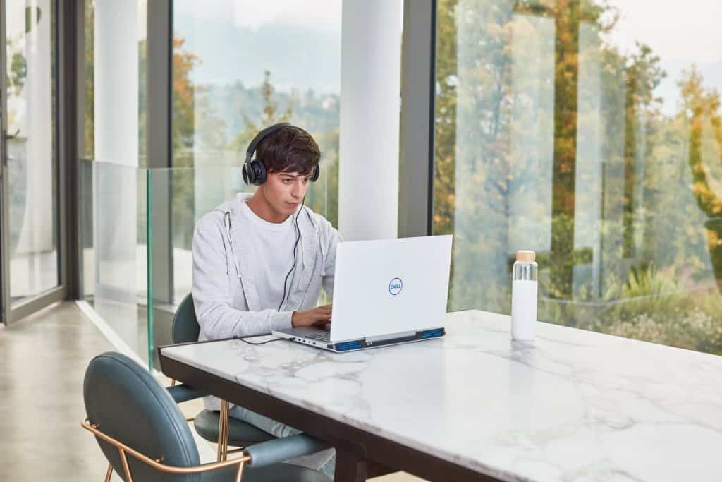 SteamcraftEdu's tweet photo. #RemoteLearning is now the way education is being delivered to students. Find out what educators have learned and prepare yourself for the new school year.

You can read the article through this link:
https://t.co/Z2a9eDIX67 https://t.co/O0H3mWY9kW