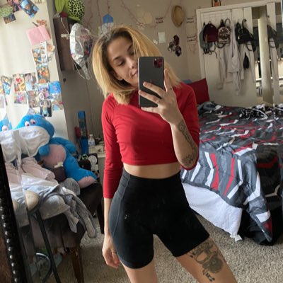 MyiahV's tweet photo. I got my password back 🤞🏽 https://t.co/iwlLwvtMkI