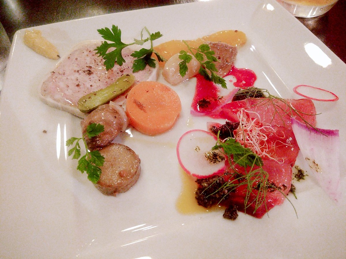 誕生日ディナーもキメてきた✌✨ 