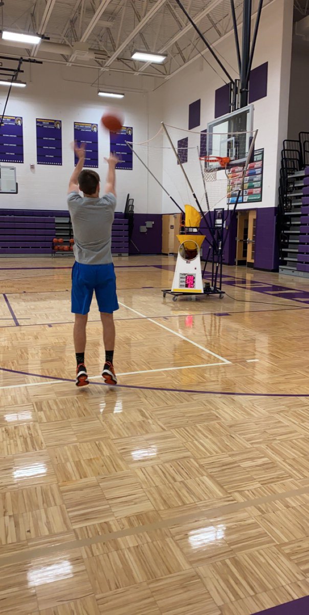 Coach Cantrell tweet media