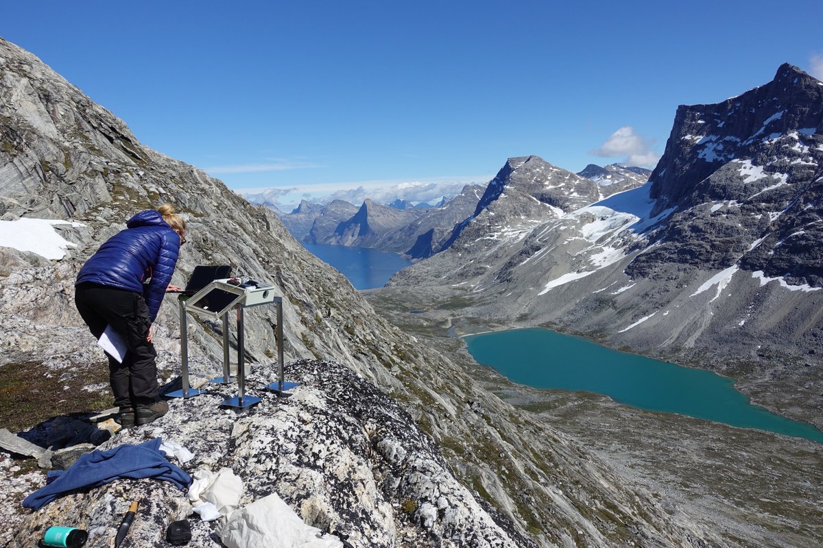 NuukNERO's tweet photo. Three days of #GeoBasis work in #Kobbefjord: All stations visited including the six #automaticcameras, nice weather and perfect views of the #monitoring area from above! #fieldwork #Greenland #Arctic @GEM_Arctic https://t.co/nEnowEWeIU