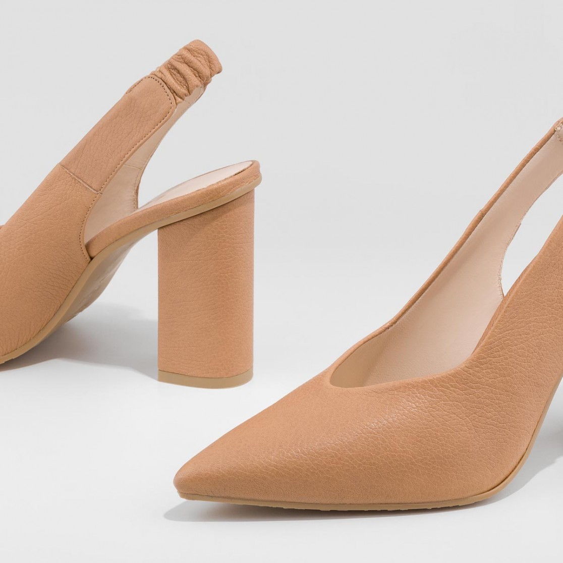 #SegundasRebajas | Diseños cuidados al detalle que te conquistarán a primera vista 😍
Hasta -40% en la selección más especial: bit.ly/LODI_Segundas-…