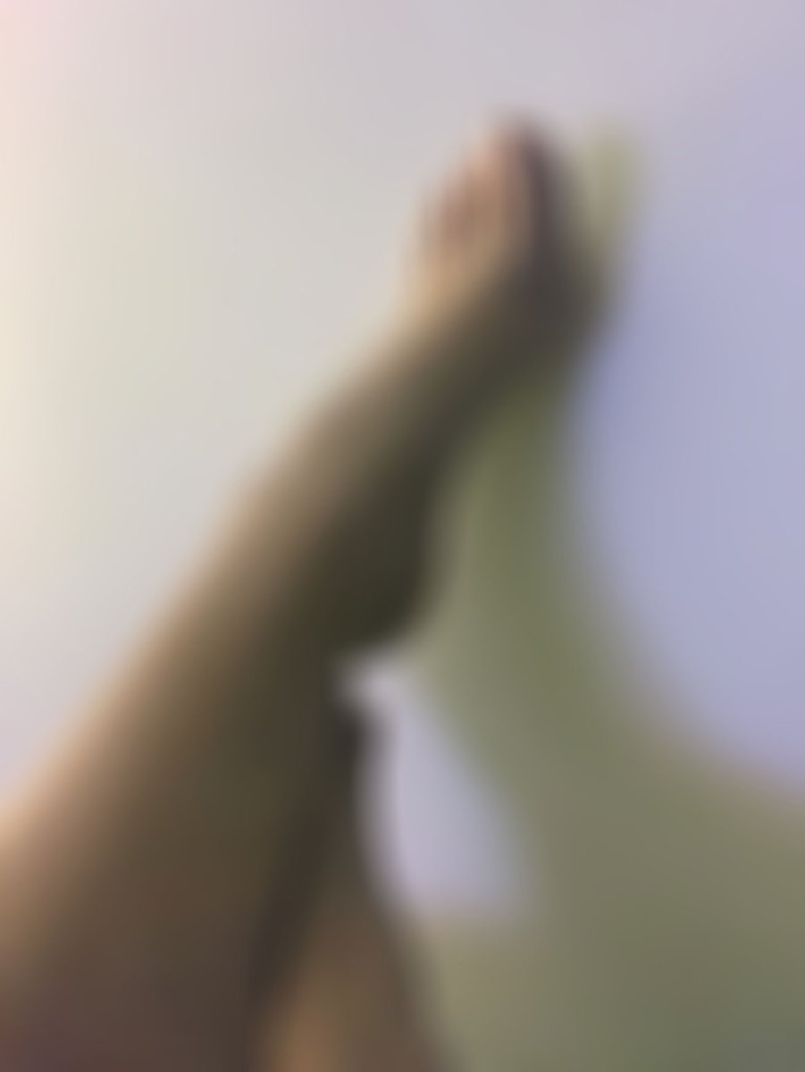 FeetAurora's tweet photo. My Onlyfans is comming! Follow me and stay tuned to my content because my feet and body will do things never seen before Splashing sweat symbol
#feetcurves #Feet #feetprincess #feetbeautiful #onlyfanspage #onlyfangirl #onlyfanscreator #Feet https://t.co/nUcGSrM7o5