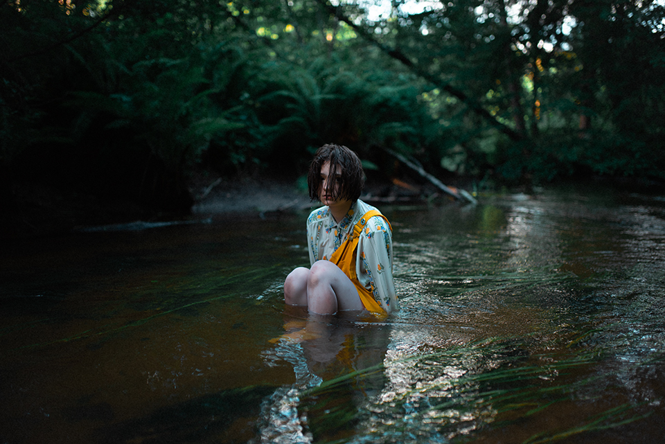 drohnk's tweet photo. Now you acting like a ghost girl
#cyanogen #forest #latnbord #myideal #photo #photograph #photographer #art #style #shadow #picoftheday #portrait #POTD #natureaesthetics #night #photooftheday #photography #lake #sunrays #thickforest #stockings https://t.co/UjnvEFhuJx