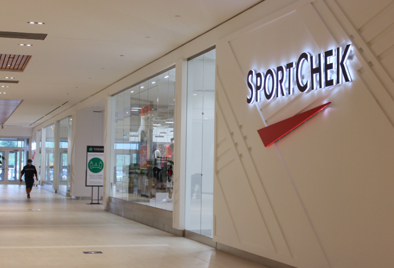 InvestinSTC's tweet photo. 2/2 Fantastic expansion project by @TheFortisGroup for @thepencentre, Niagara's largest indoor shopping centre. Looking forward to see the other new tenants moving in.
-
📸 Interior and exteriors pics: @thepencentre https://t.co/kkvOjo2DoY