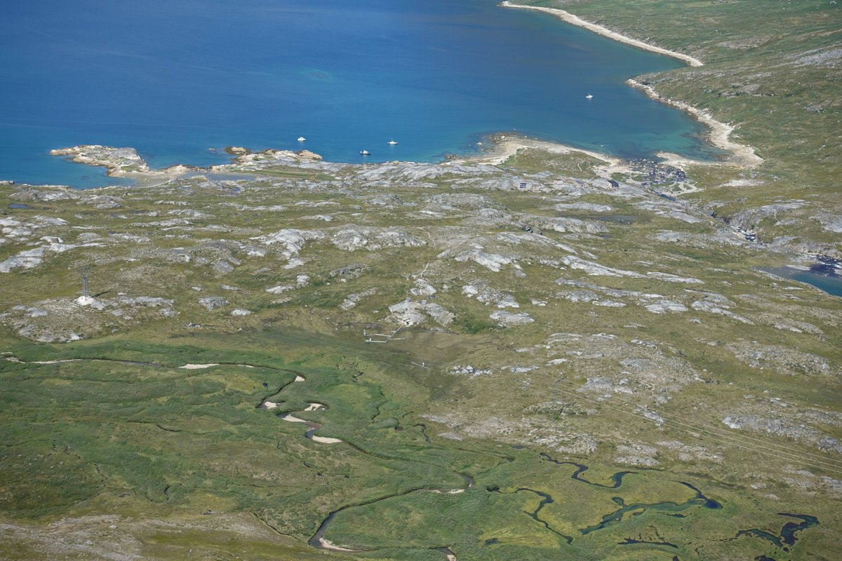 NuukNERO's tweet photo. Three days of #GeoBasis work in #Kobbefjord: All stations visited including the six #automaticcameras, nice weather and perfect views of the #monitoring area from above! #fieldwork #Greenland #Arctic @GEM_Arctic https://t.co/nEnowEWeIU
