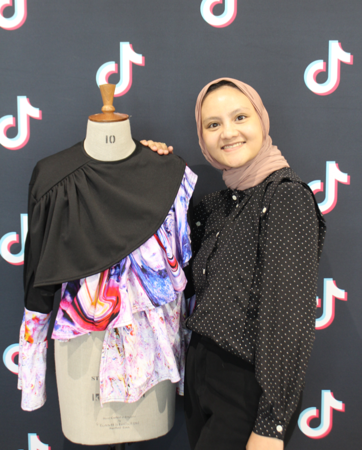 CovUniAS's tweet photo. Two of our recent fashion graduates spent last week designing merchandise for TikTok, a partner of Graduate Fashion Week. Isabel and Salsa will have four garments produced for TikTok to gift to their VIP community #cufah #fashion #tiktok #graduatefashionweek https://t.co/ohDfLTKskX