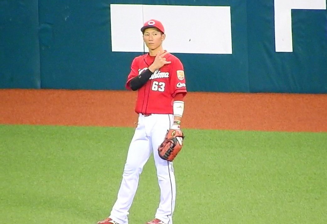 プロ野球選手とアウトカウントを交わしたい プロ野球選手とアウトカウントを交わしたい