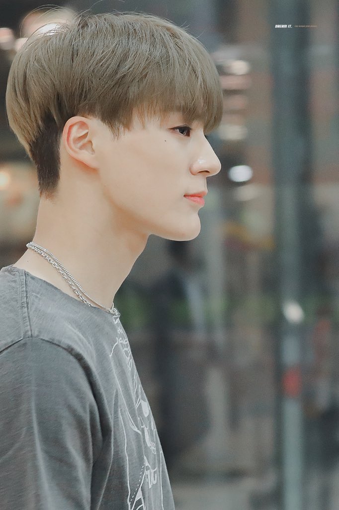 His side profile!!   #ForNCTandWAYV  #JenoAppreciationDay #JENO  #제노 @NCTsmtown_DREAM