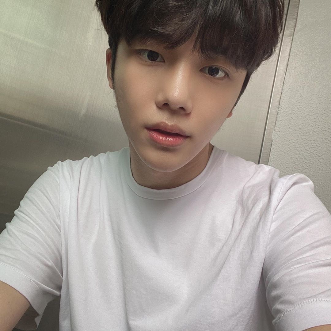 sunshower_510's tweet photo. [instagram] 200720 hwal__._.__l's post 

"You lose...😂 #Next_time #I_promise" 

✨https://t.co/71eOuvcjnq

#spectrum #hwarang #jongchan #스펙트럼 #화랑 #박종찬 https://t.co/SvPcTdwUhb