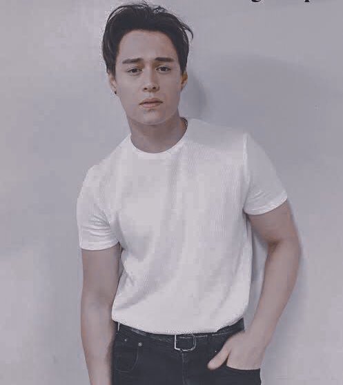 Enrique Gil and James Reid as each other @itsenriquegil |  @tellemjaye A thread;