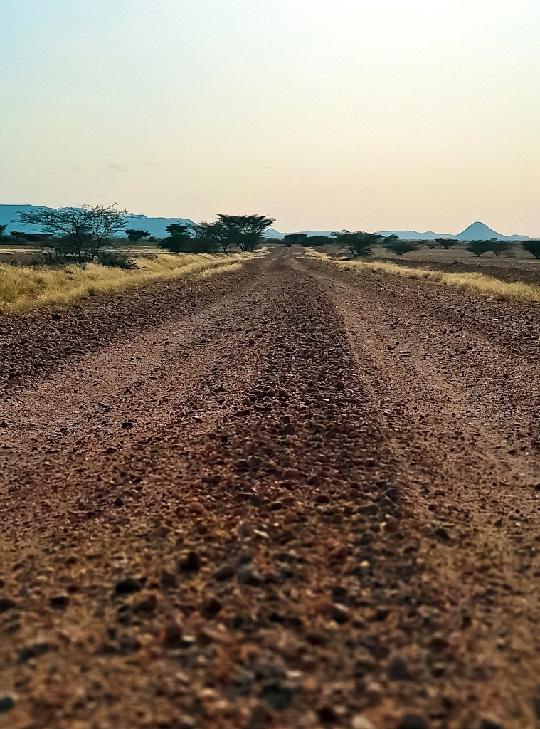 Said goodbye to the tarmac in Lodwar and turned to Lodwar-Eliye Springs Rd. I actually enjoyed this section of the trip. The nothingness for miles with the sunset approaching. It was hot hot!