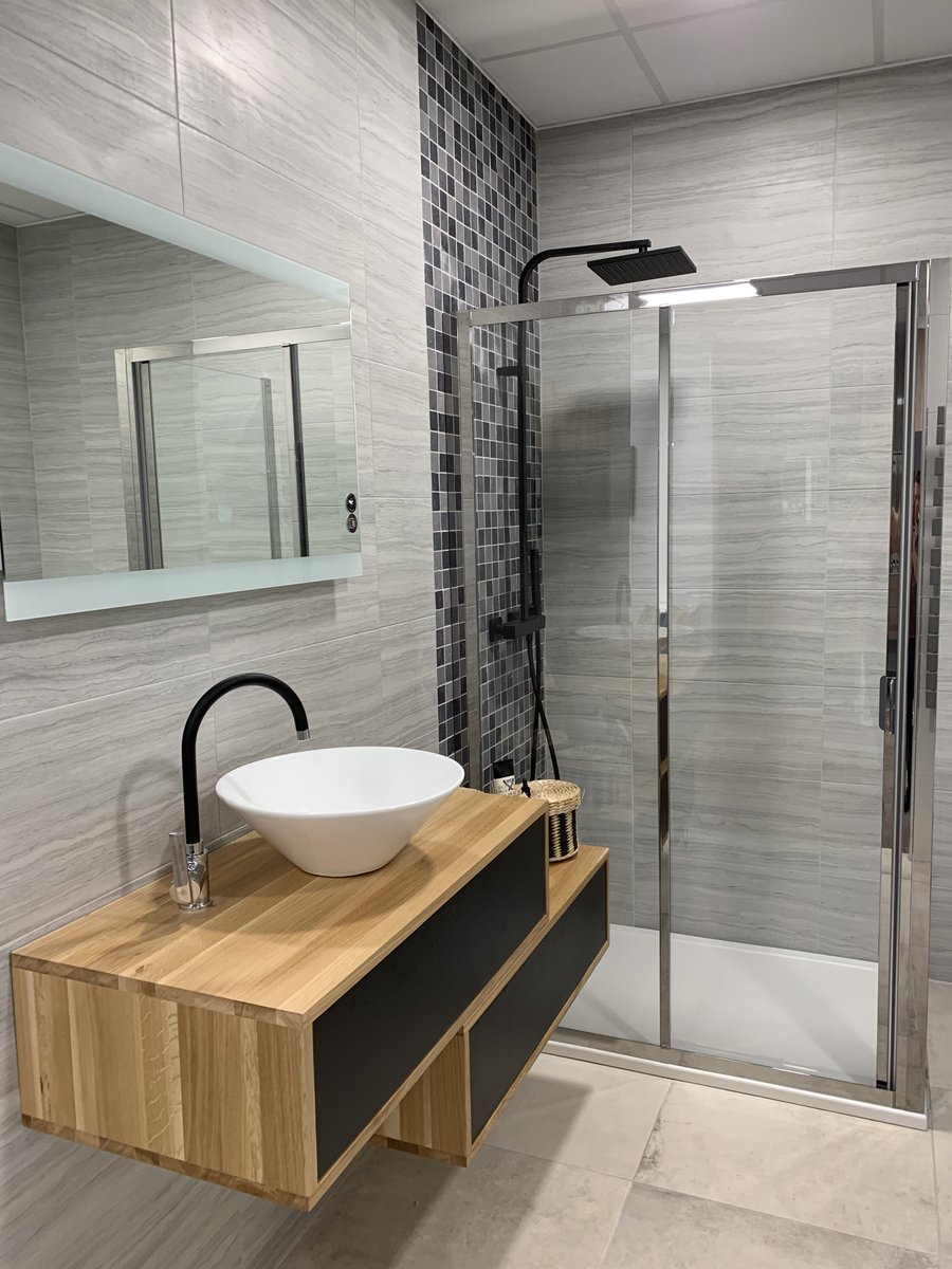 GroupeSOCODA's tweet photo. Réseau @GroupeSOCODA  : Ouverture d’un nouveau concept #SHOWROOM showroom à La Rochelle, MAXI BAINS by Maxi Thermie https://t.co/DZwxZjlUM0