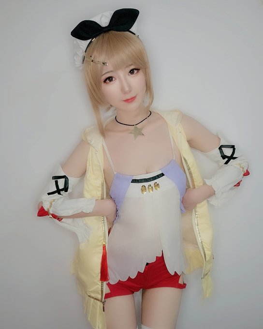 Twitterのコスプレ画像22