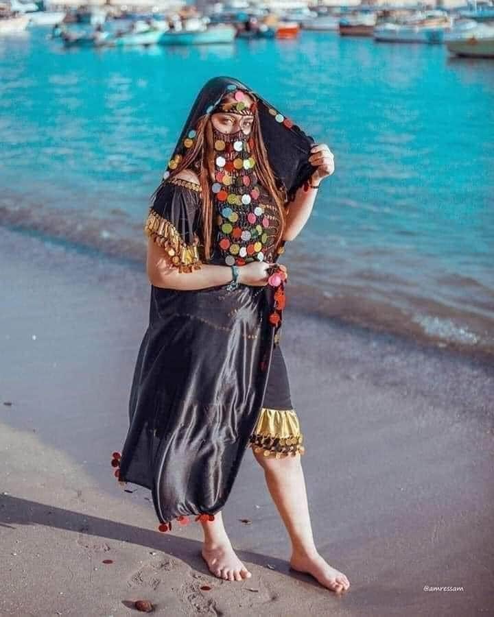 arabhotdance's tweet photo. صباحؤؤؤؤ اسكندري من بحري 💙
ايووووووه 🤍 https://t.co/hfbihUyn00