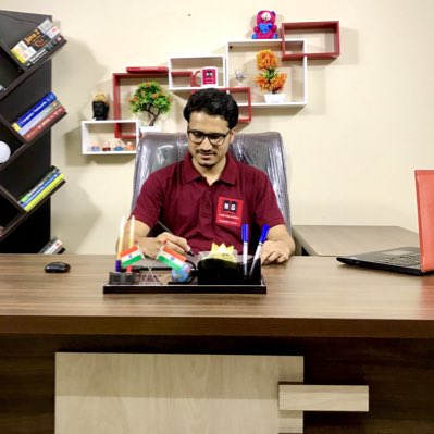 nargish02's tweet photo. #NewProfilePic https://t.co/HUr8RgJqCl