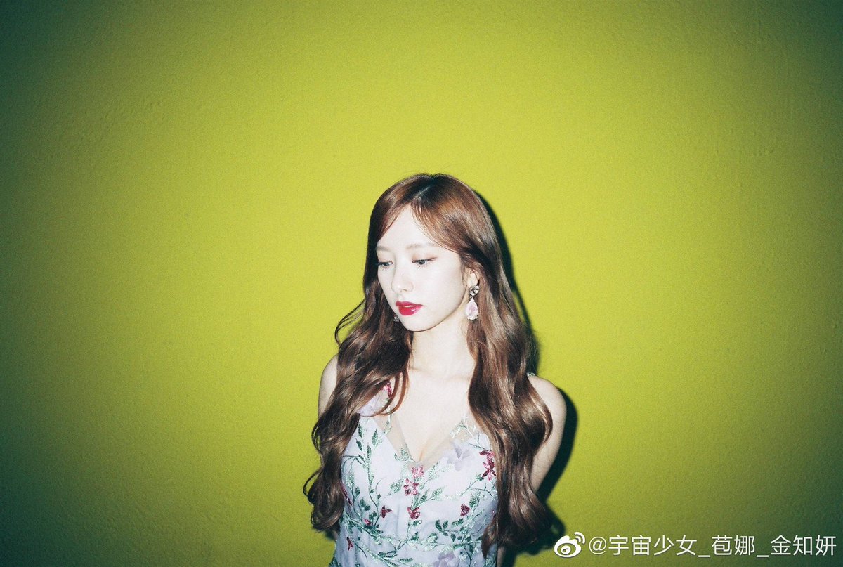 200720
#우주소녀 #보나 #WJSN #BONA
 
那的时候那个蝴蝶🦋