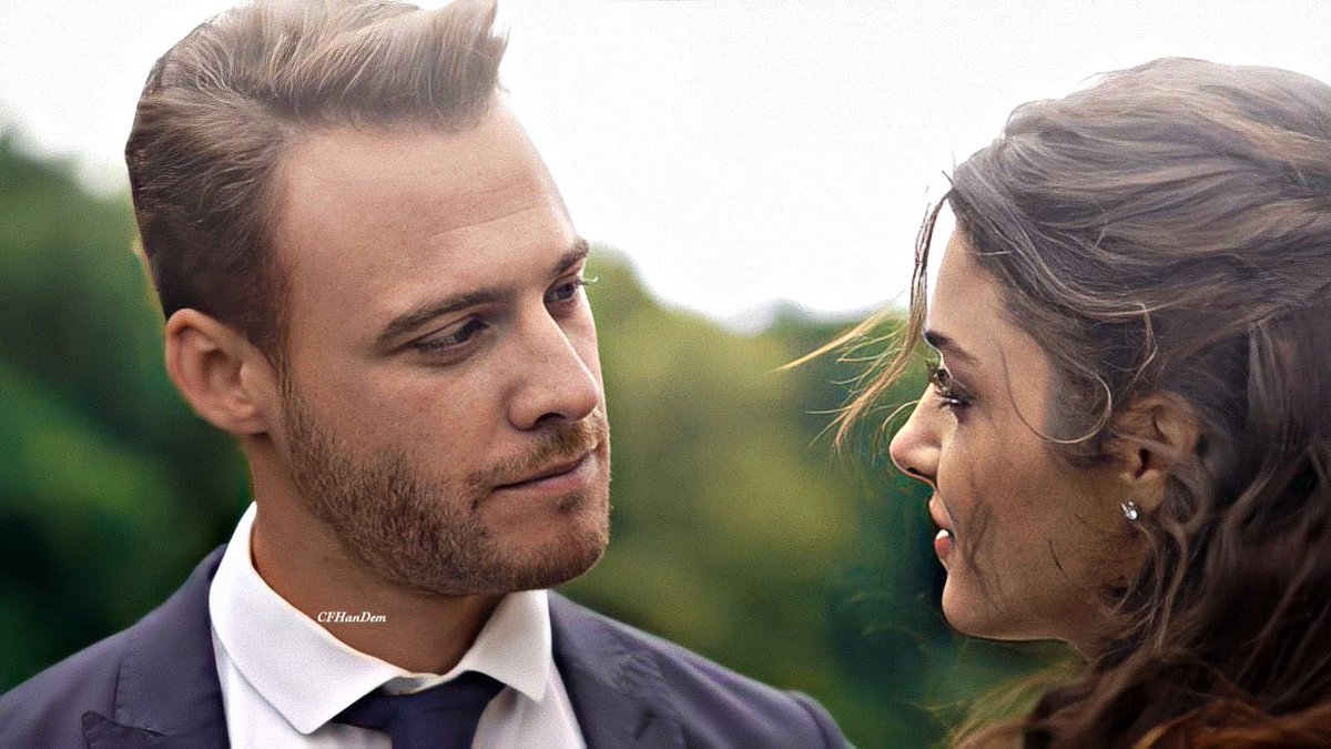 CFHanKer's tweet photo. ɴᴀᴄᴇ ᴇʟ ᴀᴍᴏʀ, ᴄᴜᴀɴᴅᴏ ᴅᴏs ᴍɪʀᴀᴅᴀs sᴇ ʙᴇsᴀɴ♥️✨

#SenÇalKapımı #HandEm #EdSer #HandeErçel #KeremBürsin https://t.co/Viofjo13ID
