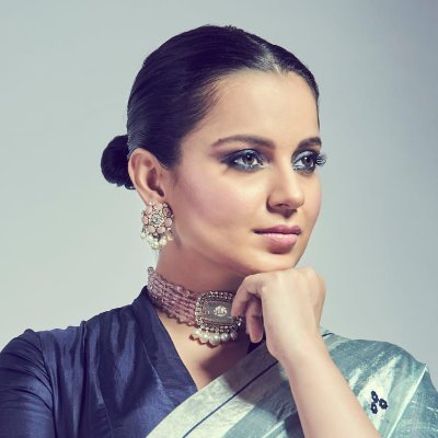 mithun_off's tweet photo. #NationStandsWithKangana 
Kangana has A Real "Heroism"
She Is Nothing Less Than A Robust "Mumna Bhai" https://t.co/c47NauU8Qo