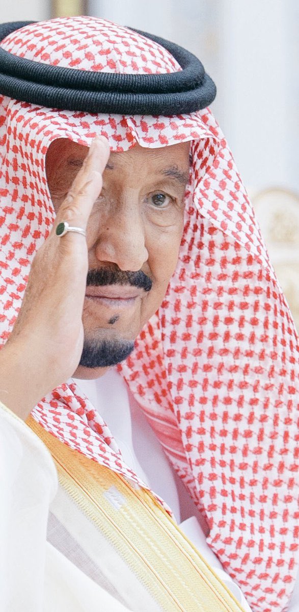 R88xp's tweet photo. #الملك_سلمان_بن_عبدالعزيز اللهم احفظه بحفظك واشفه شفاء لا يغادر سقما وأطل في عمره يارب العالمين https://t.co/J2rtlQgMAM